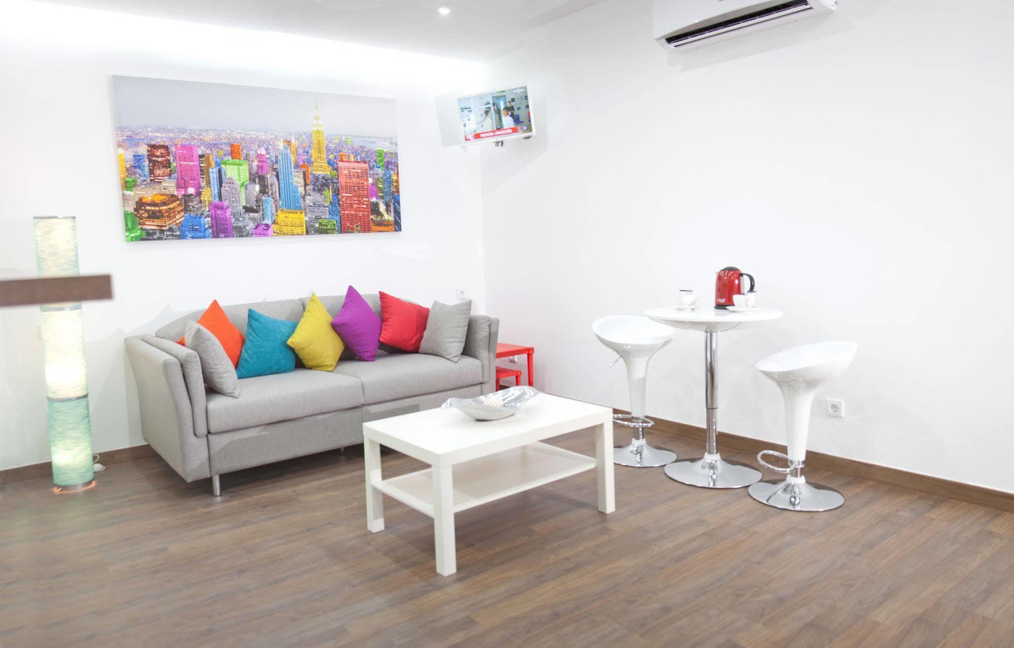 Apartament Color